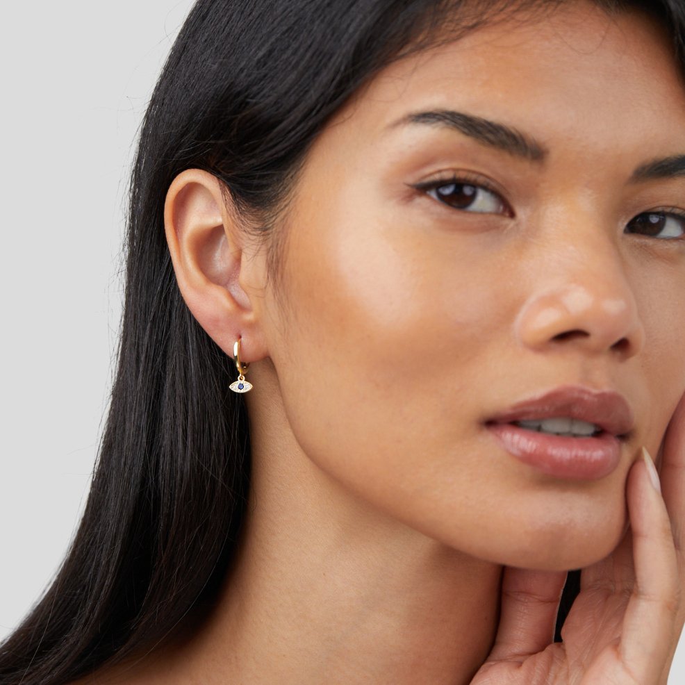 Luana – Cercei din aur cu perlă delicată.