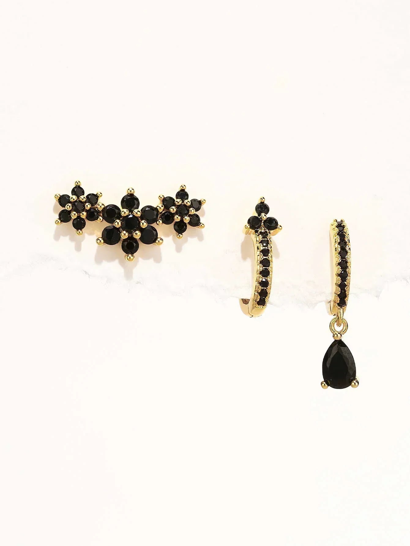 Sabina – Cercei din aur modern.