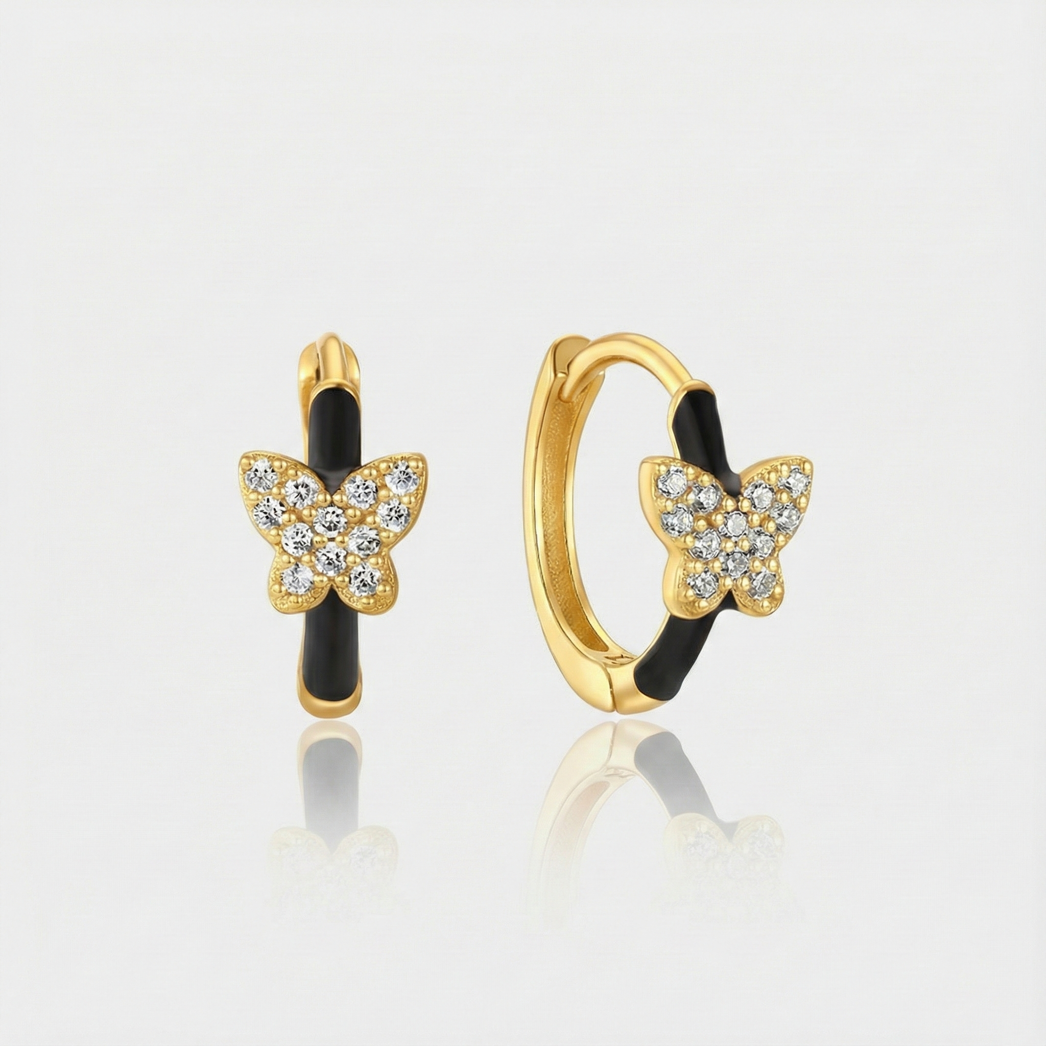 Theresia – Cercei aurii cu curbura moale